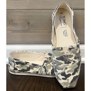 Toms Camouflage Shoes Slip On Women's Size 5 Cloudbound Sole